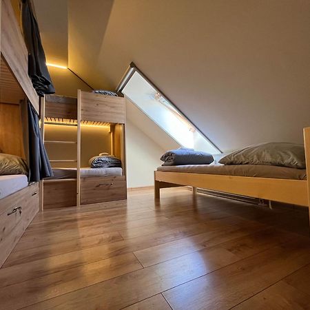 Sherpa'S Hostel High Tatras Strbske Pleso Exterior photo
