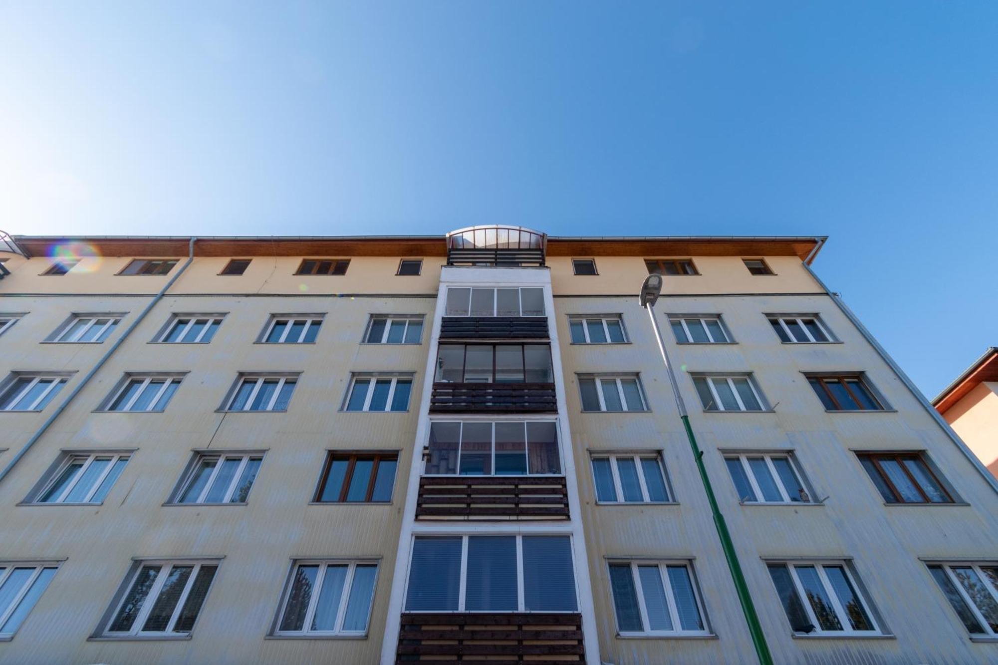 Sherpa'S Hostel High Tatras Strbske Pleso Exterior photo